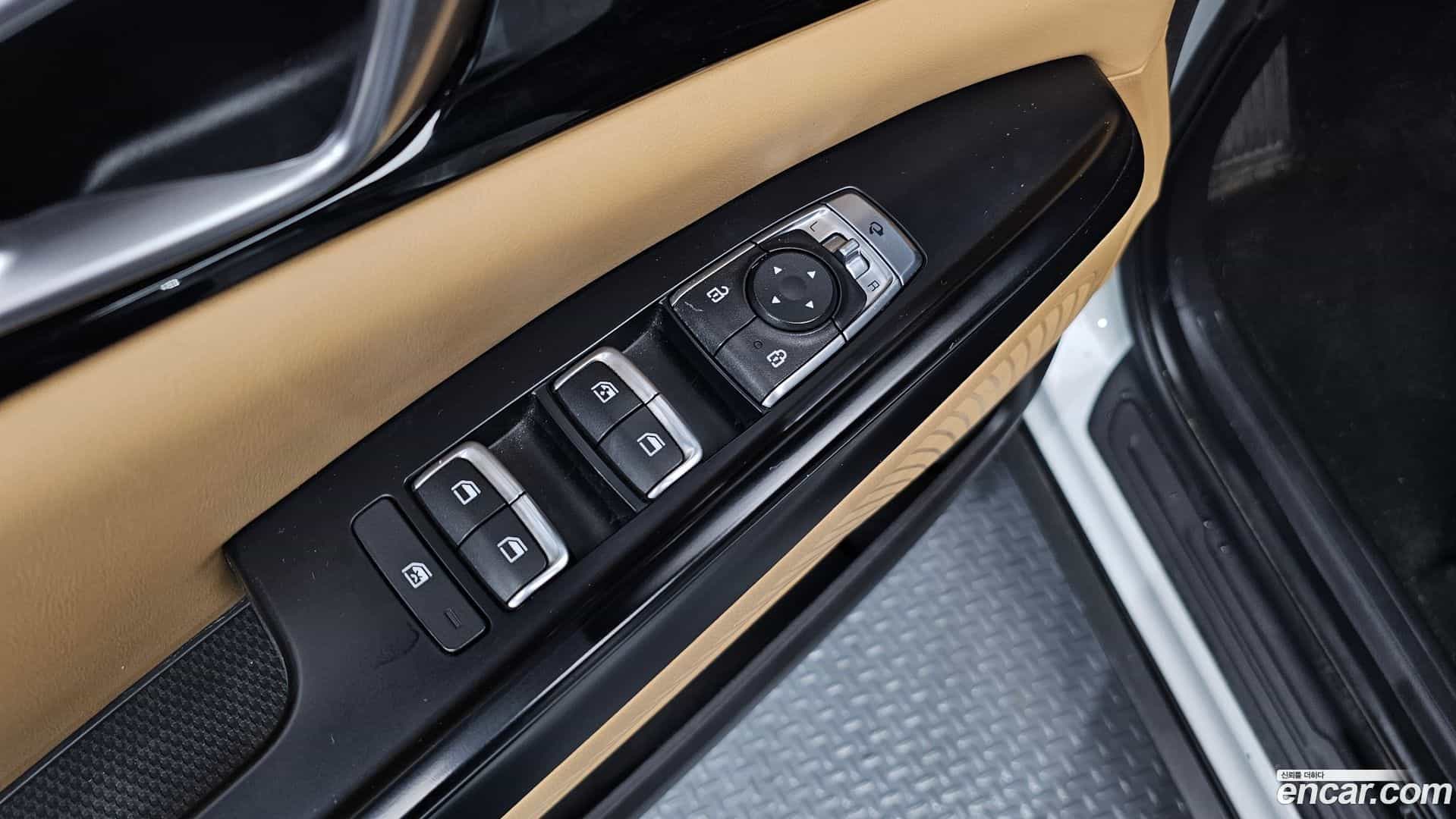 Canival Kia 2022.1-OPTION-041