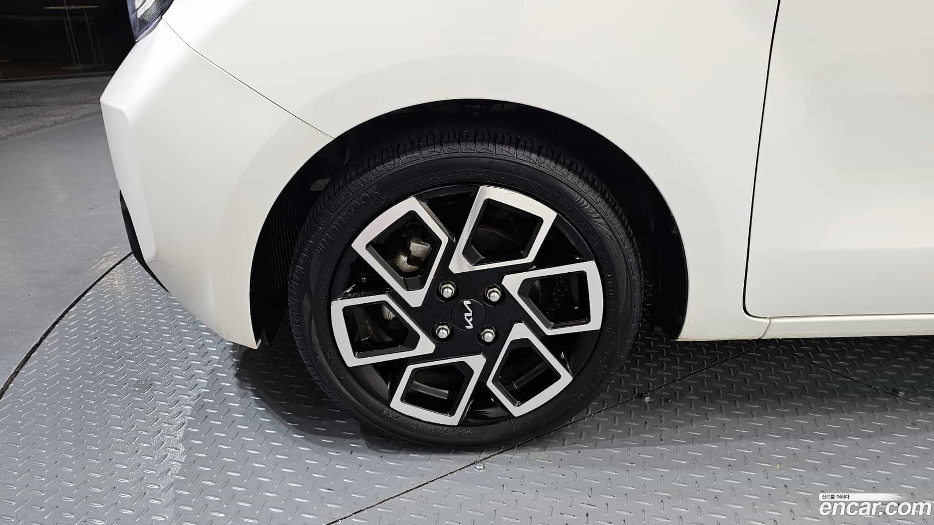 RAY Kia 2022.10-OUTER-005