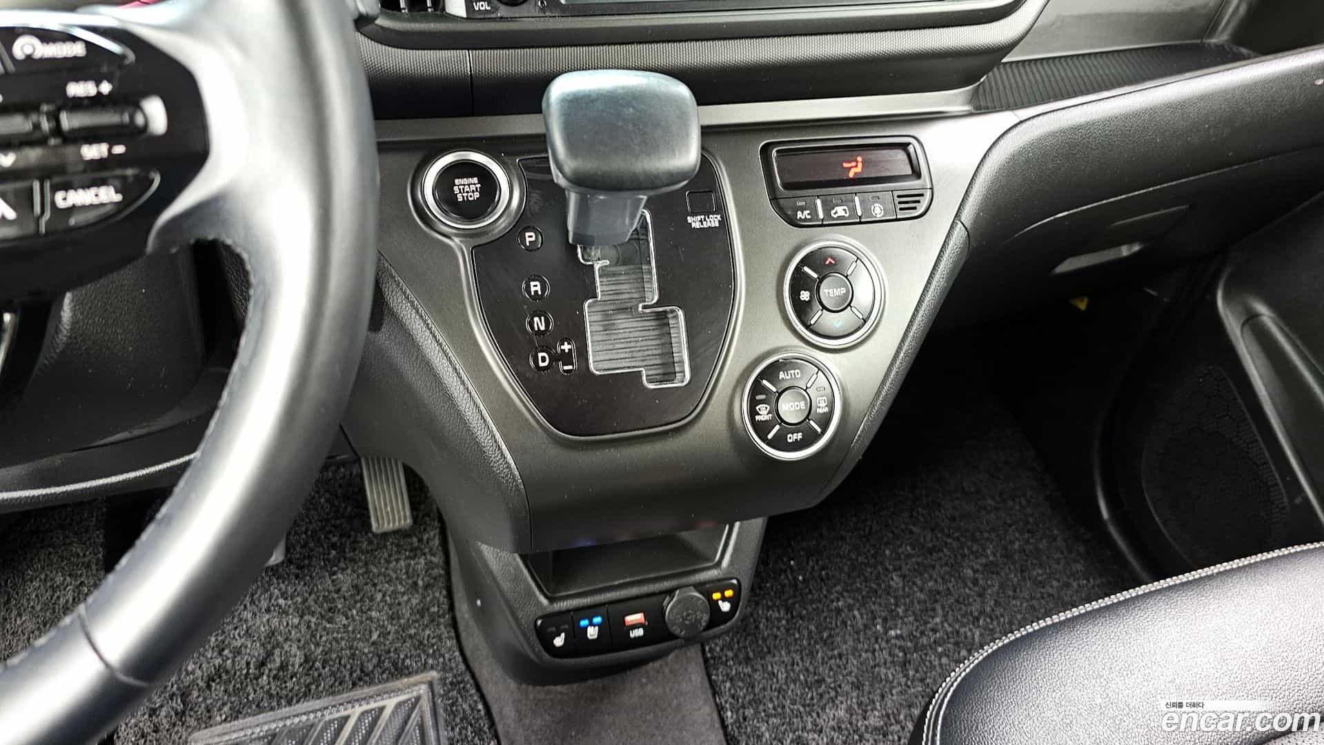 RAY Kia 2022.10-INNER-009