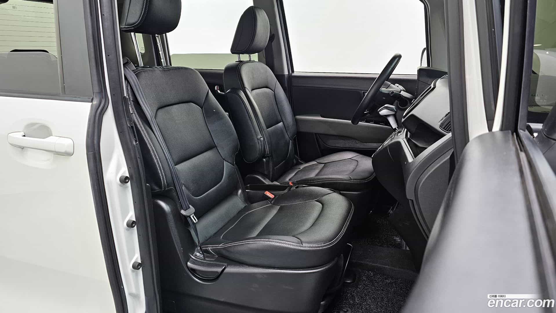 RAY Kia 2022.10-INNER-036