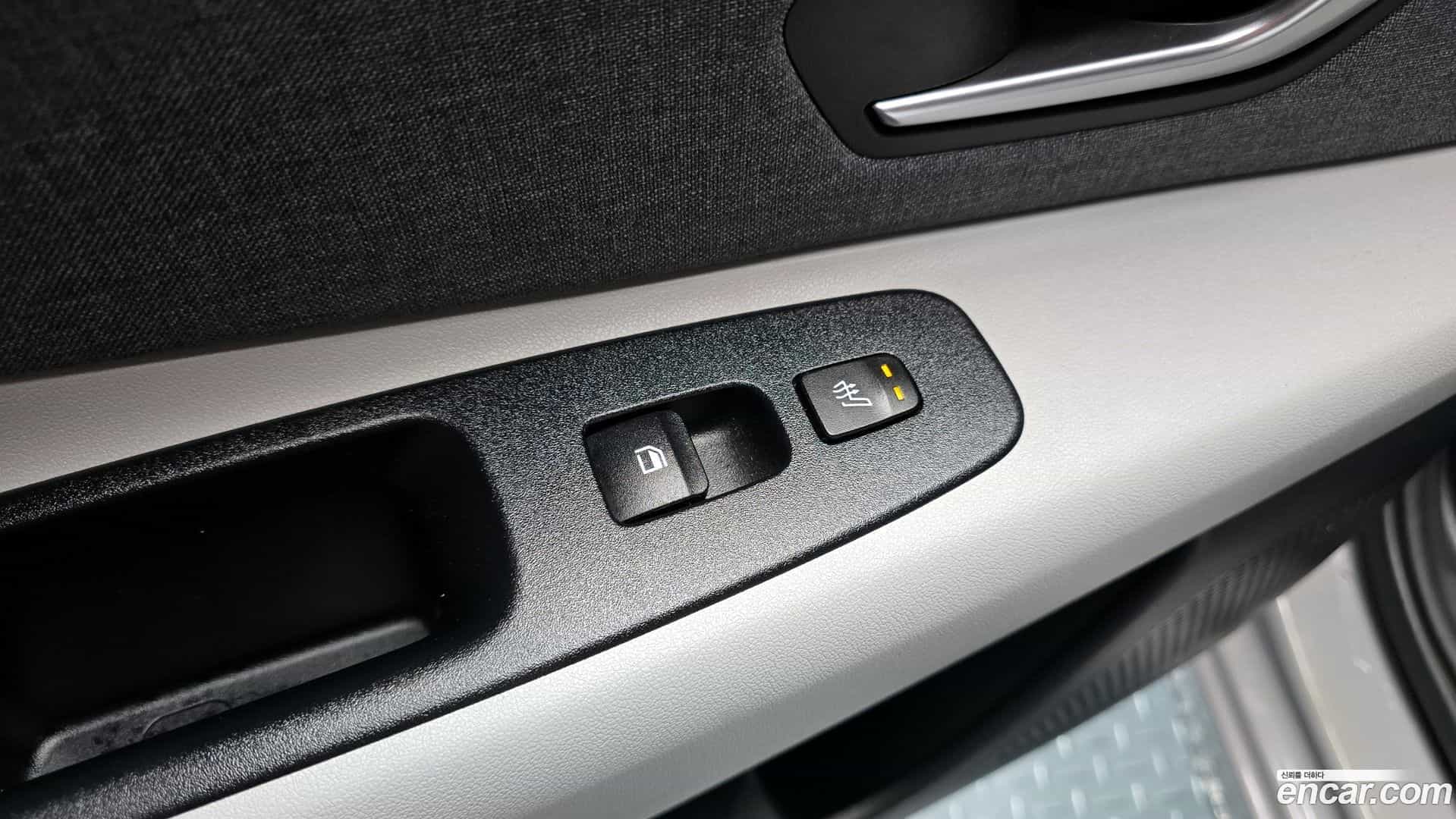 AVANTE Hyundai 2020.4-OPTION-023