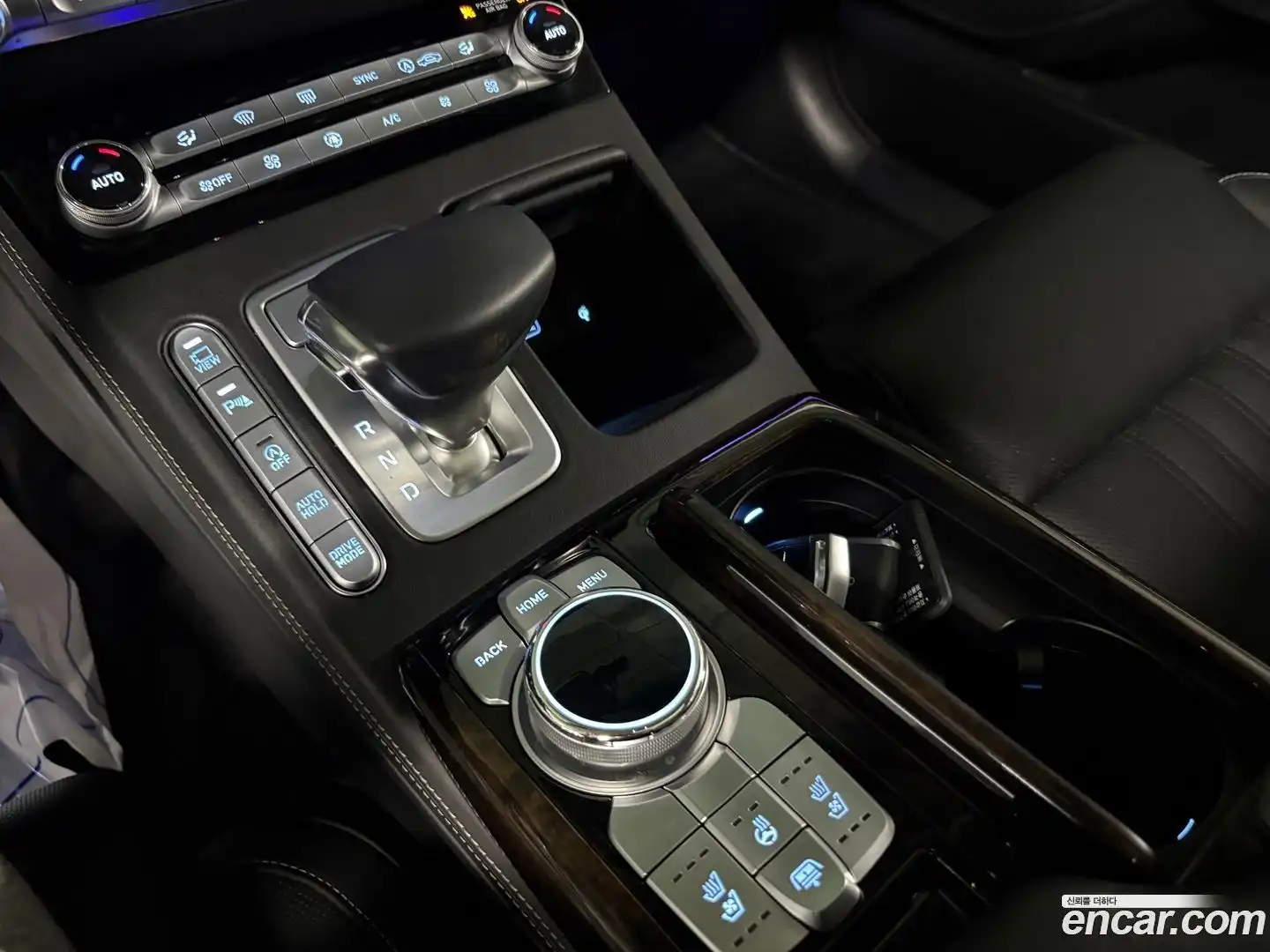 G90 Genesis 2020.11-INNER-009