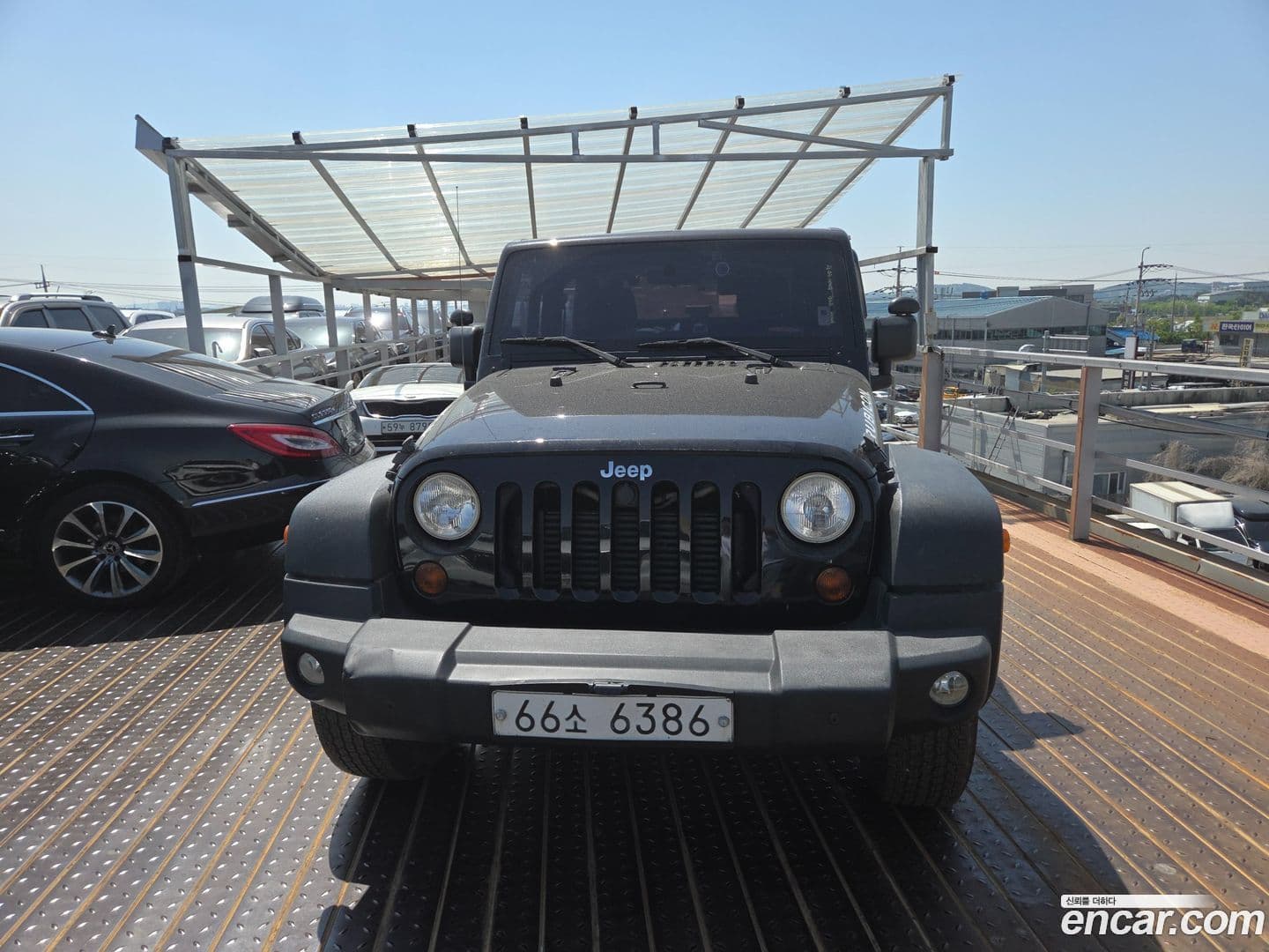 Main__Slider__Photo:Wrangler Jeep 2011.2-0