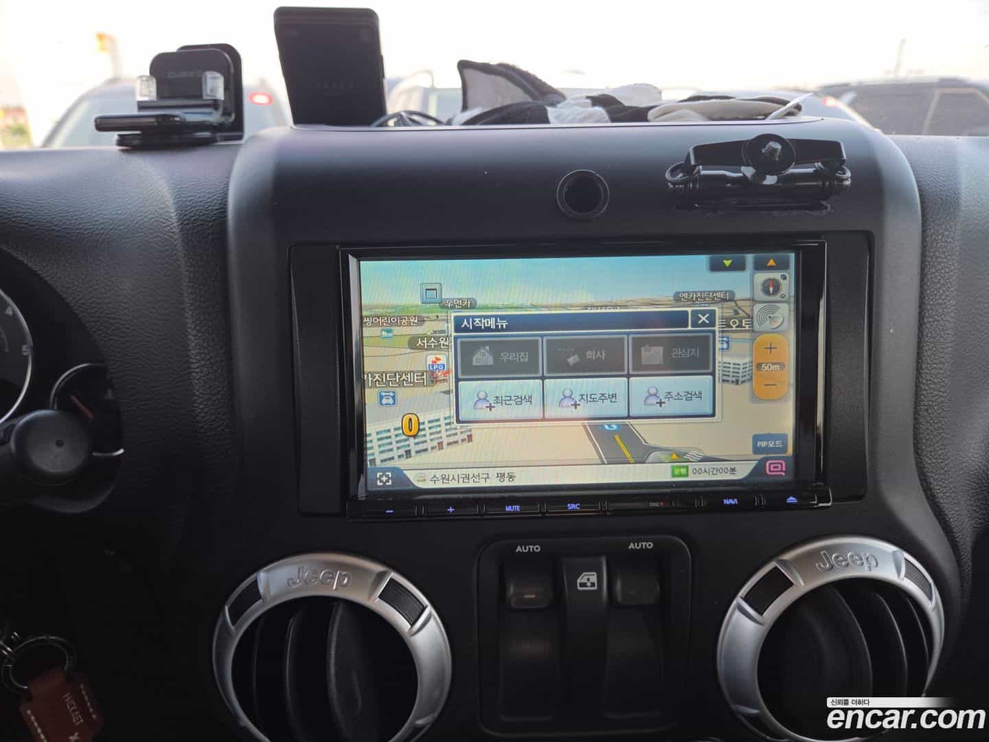 Wrangler Jeep 2011.2-OPTION-016