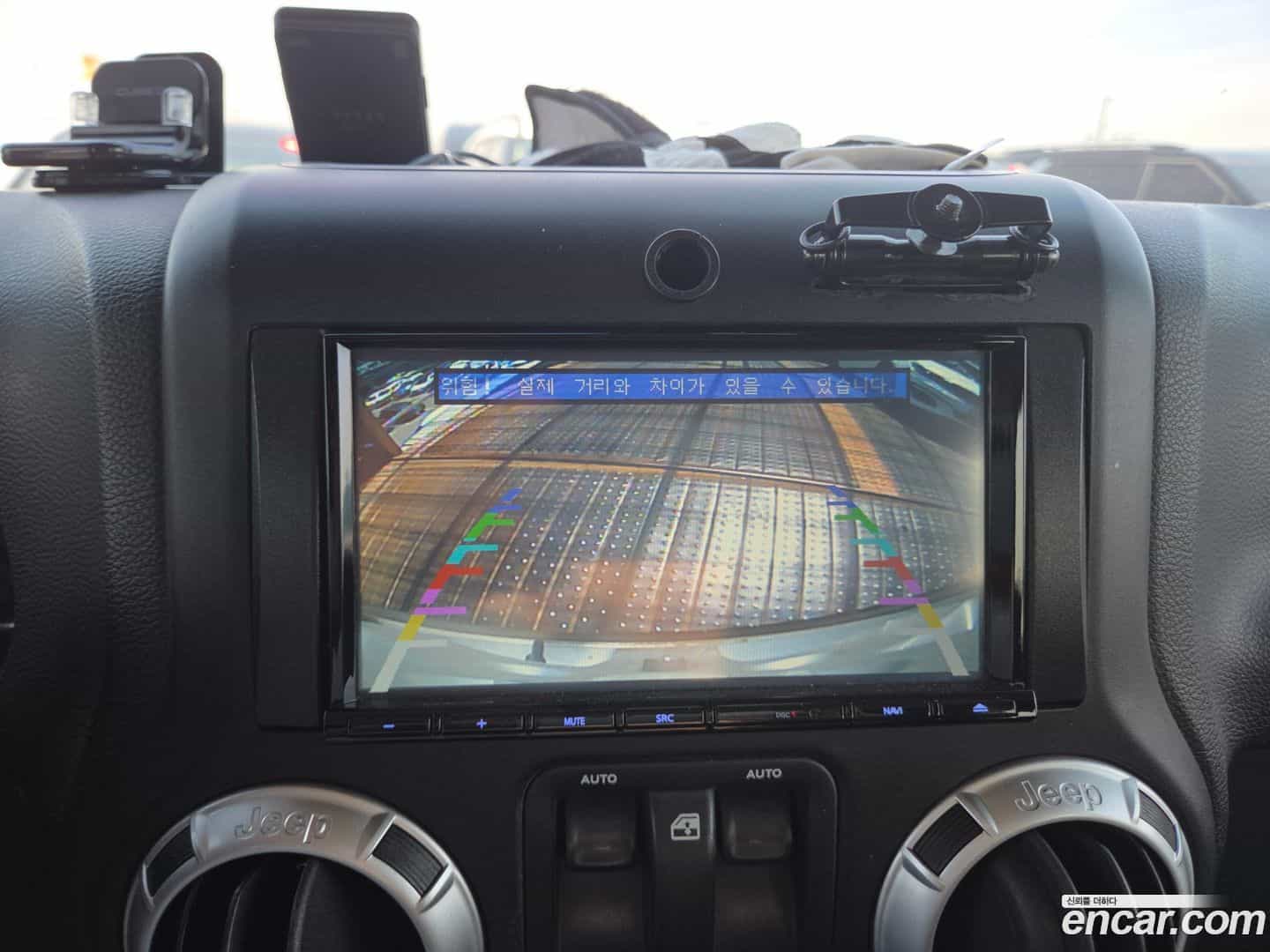 Wrangler Jeep 2011.2-OPTION-017