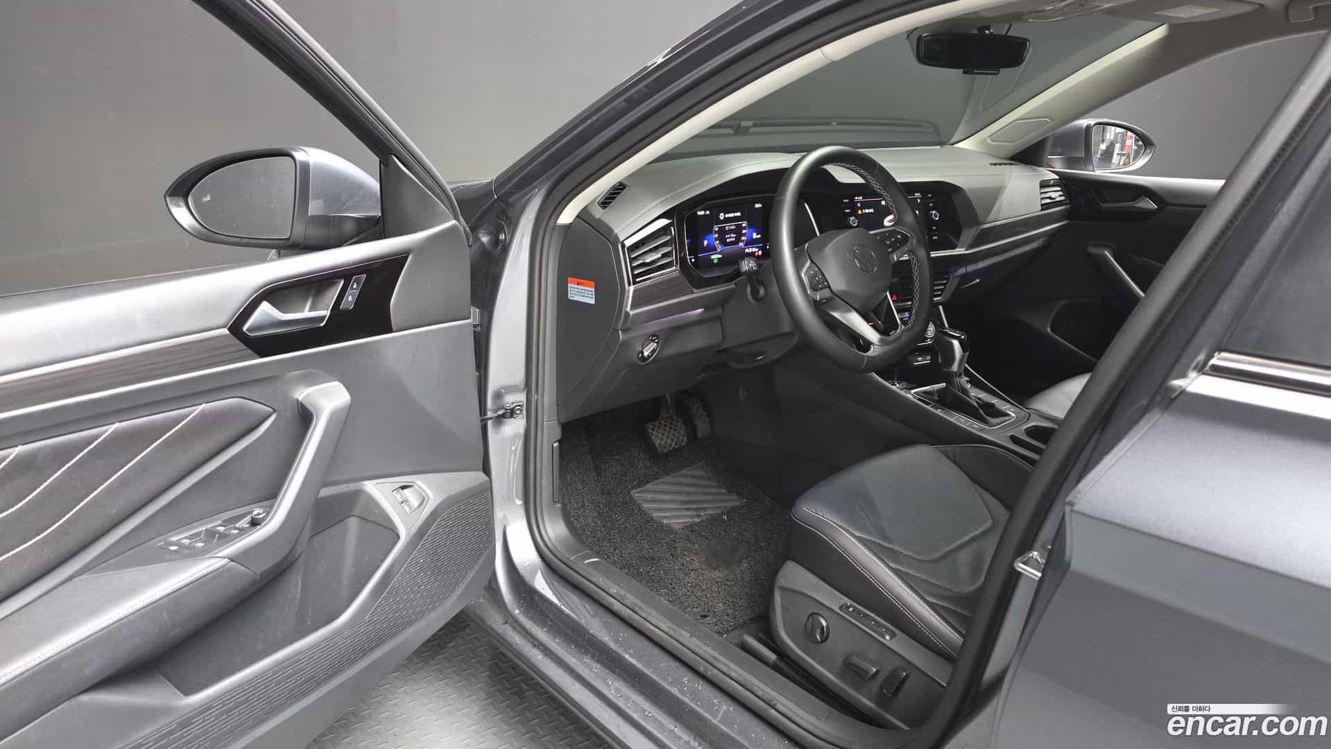 Jetta Volkswagen 2022.11-INNER-010