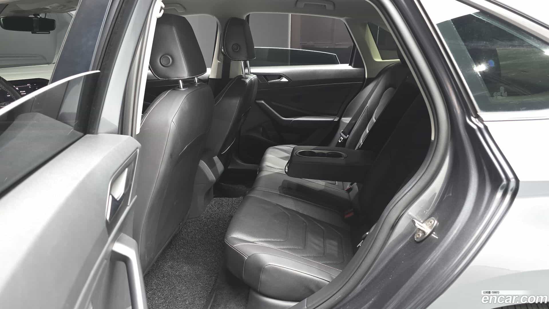 Jetta Volkswagen 2022.11-OPTION-016