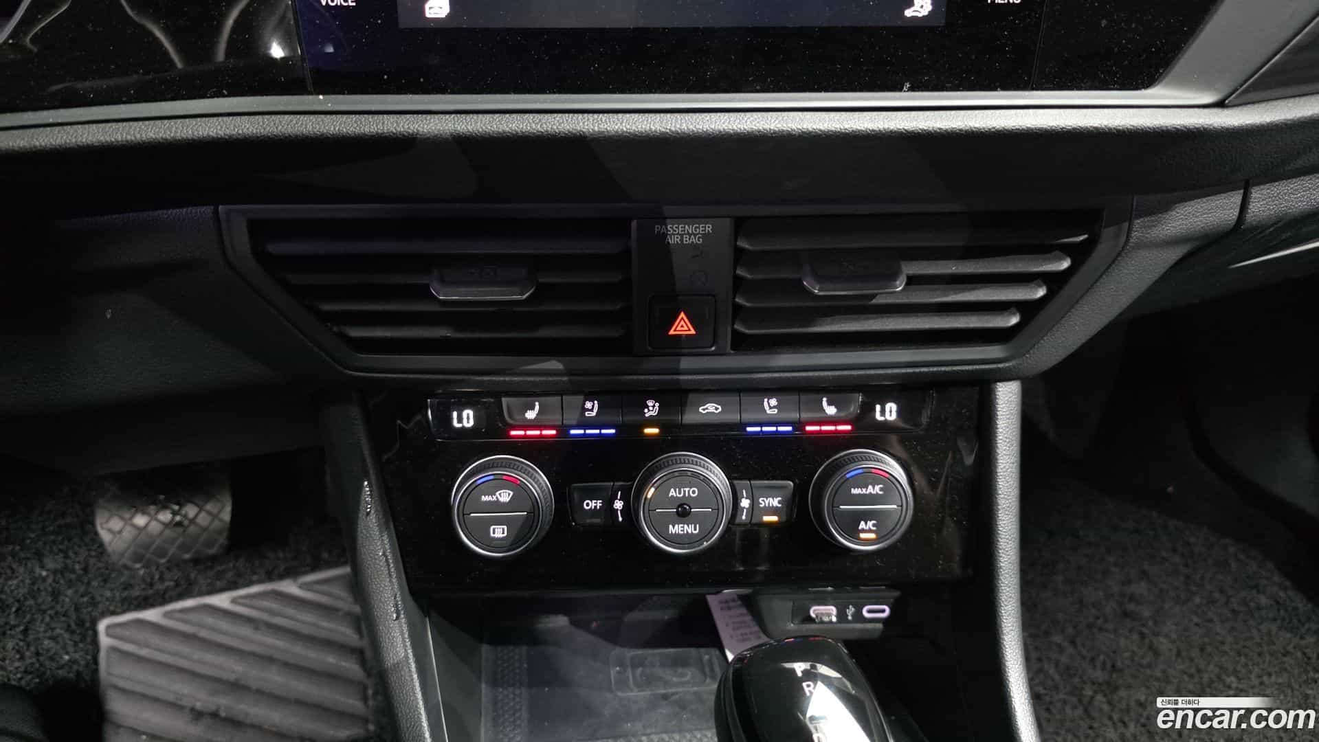 Jetta Volkswagen 2022.11-OPTION-021