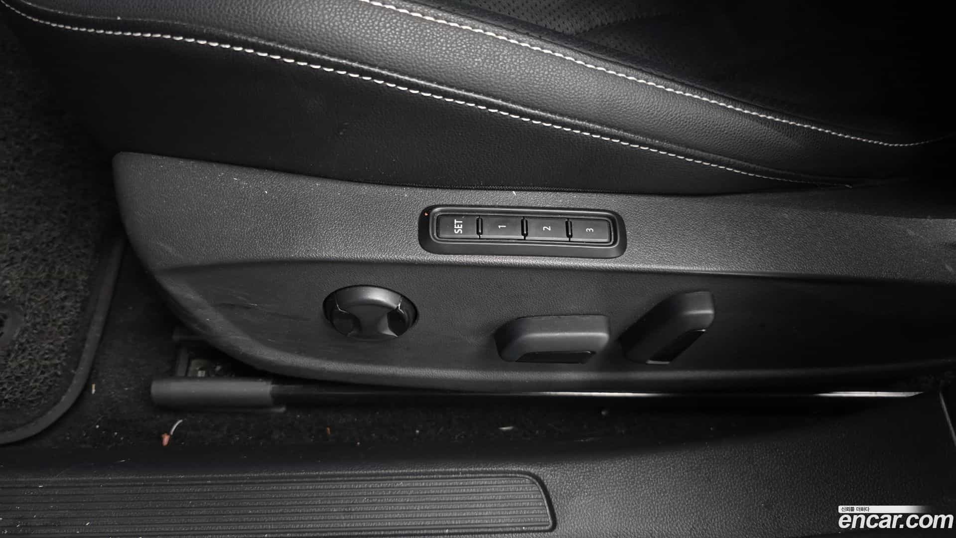 Jetta Volkswagen 2022.11-OPTION-042