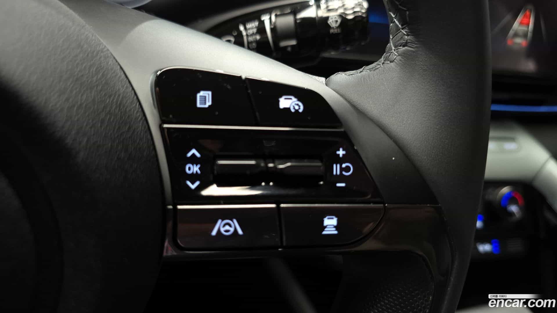 AVANTE Hyundai 2024.7-OPTION-021