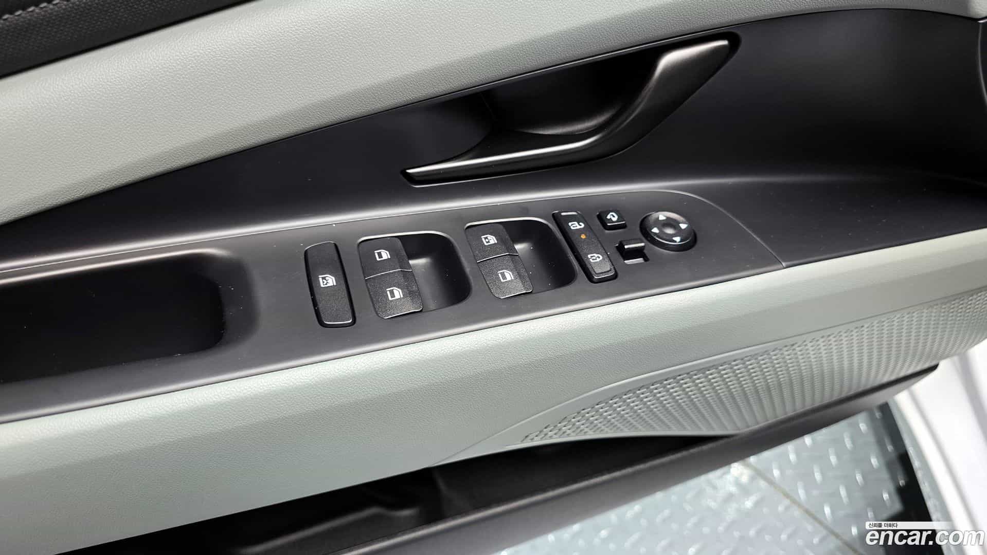 AVANTE Hyundai 2024.7-OPTION-023