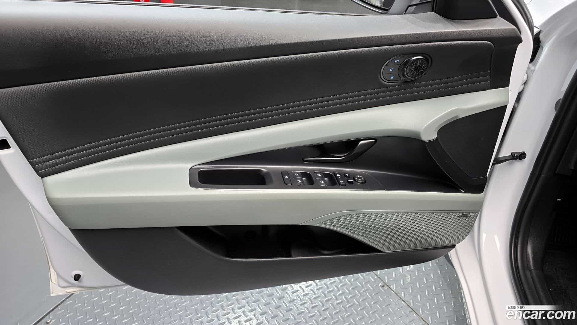 AVANTE Hyundai 2024.7-INNER-034