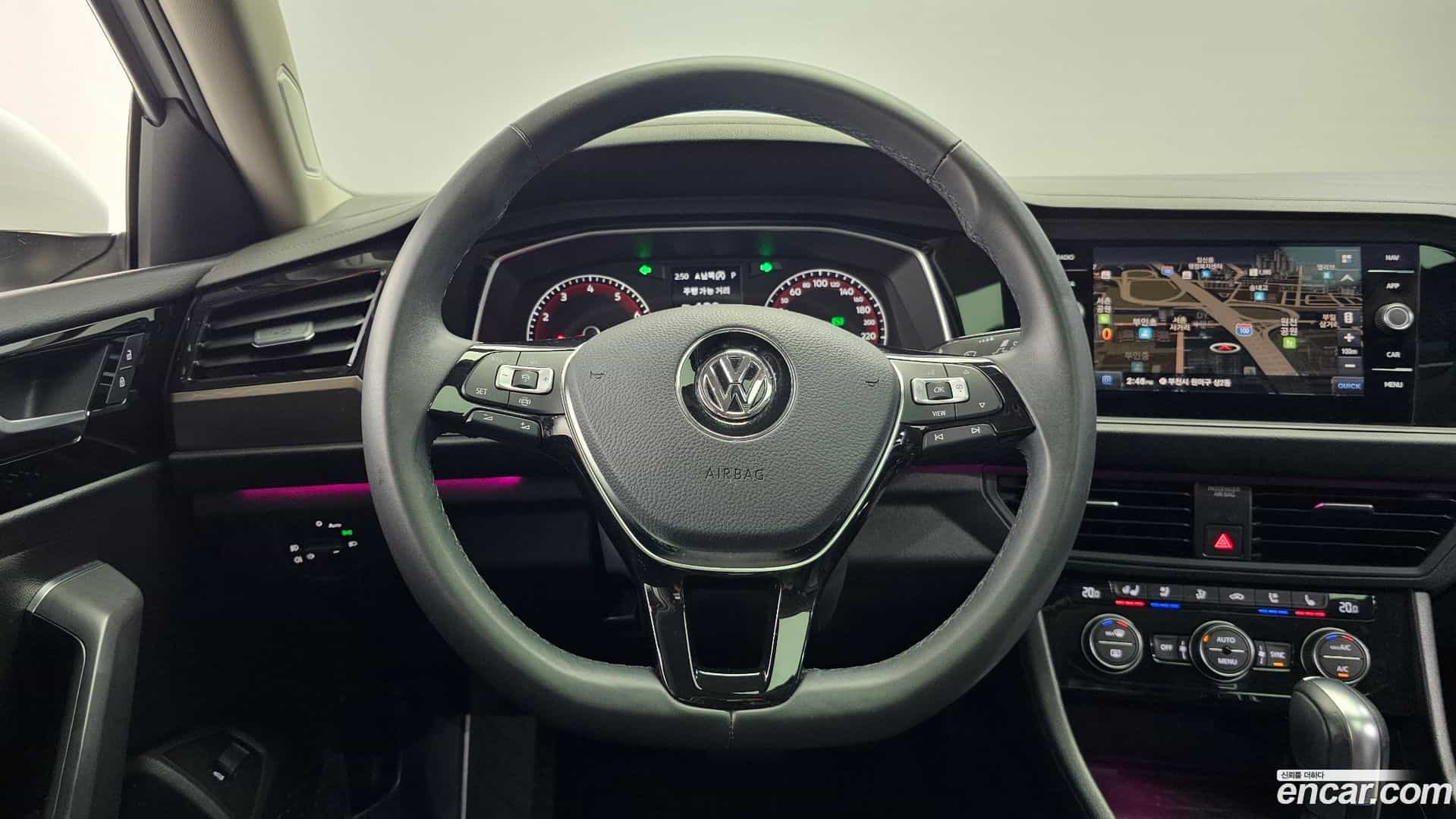 Jetta Volkswagen 2020.10-OPTION-017