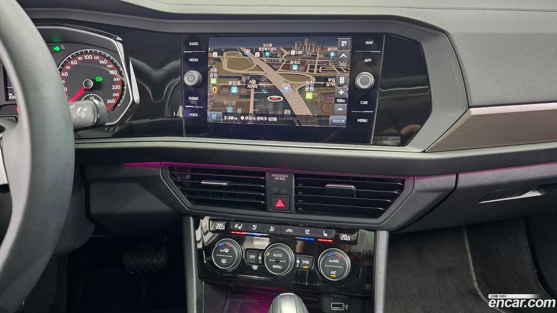 Jetta Volkswagen 2020.10-OPTION-018