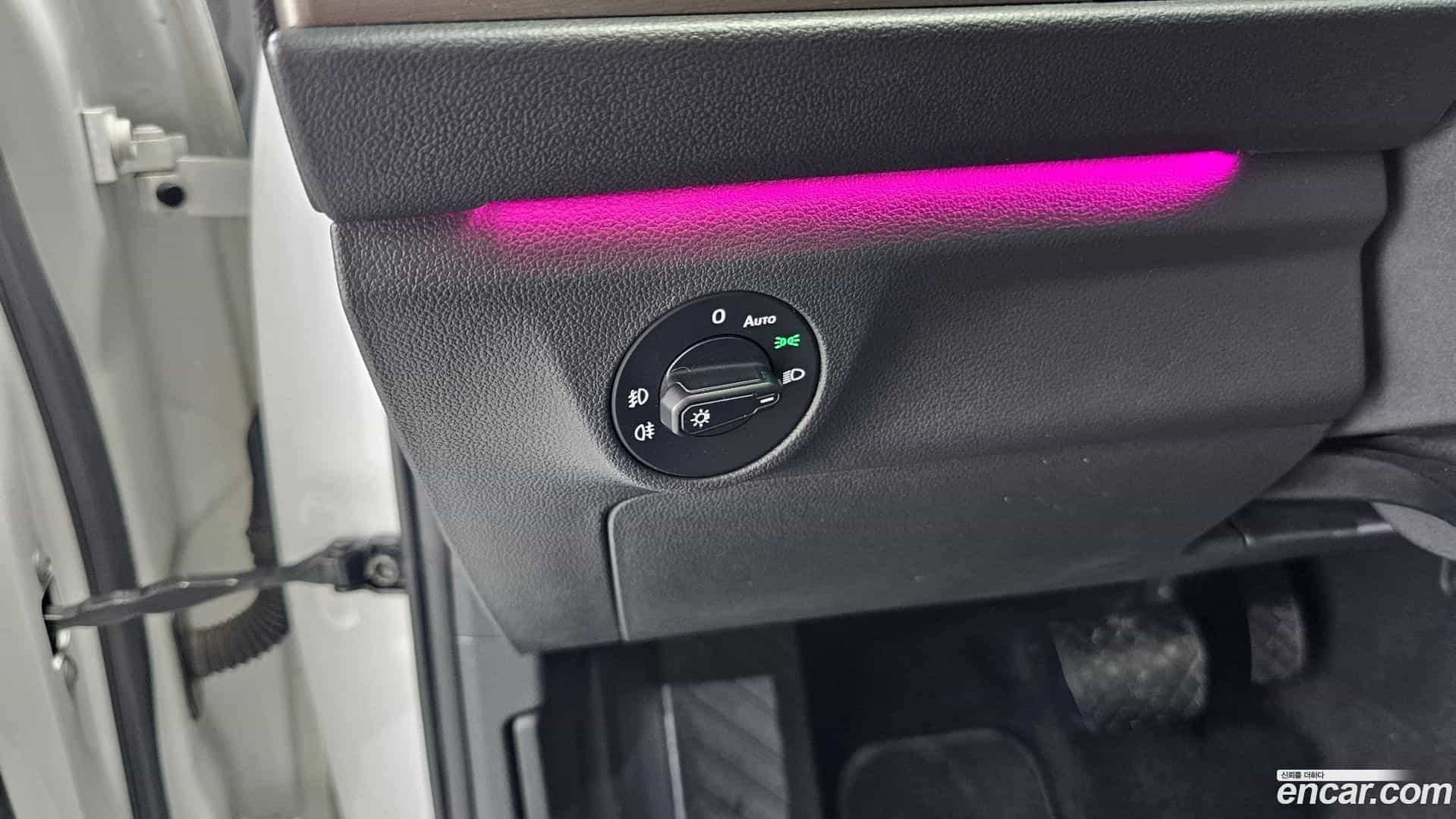 Jetta Volkswagen 2020.10-OPTION-041