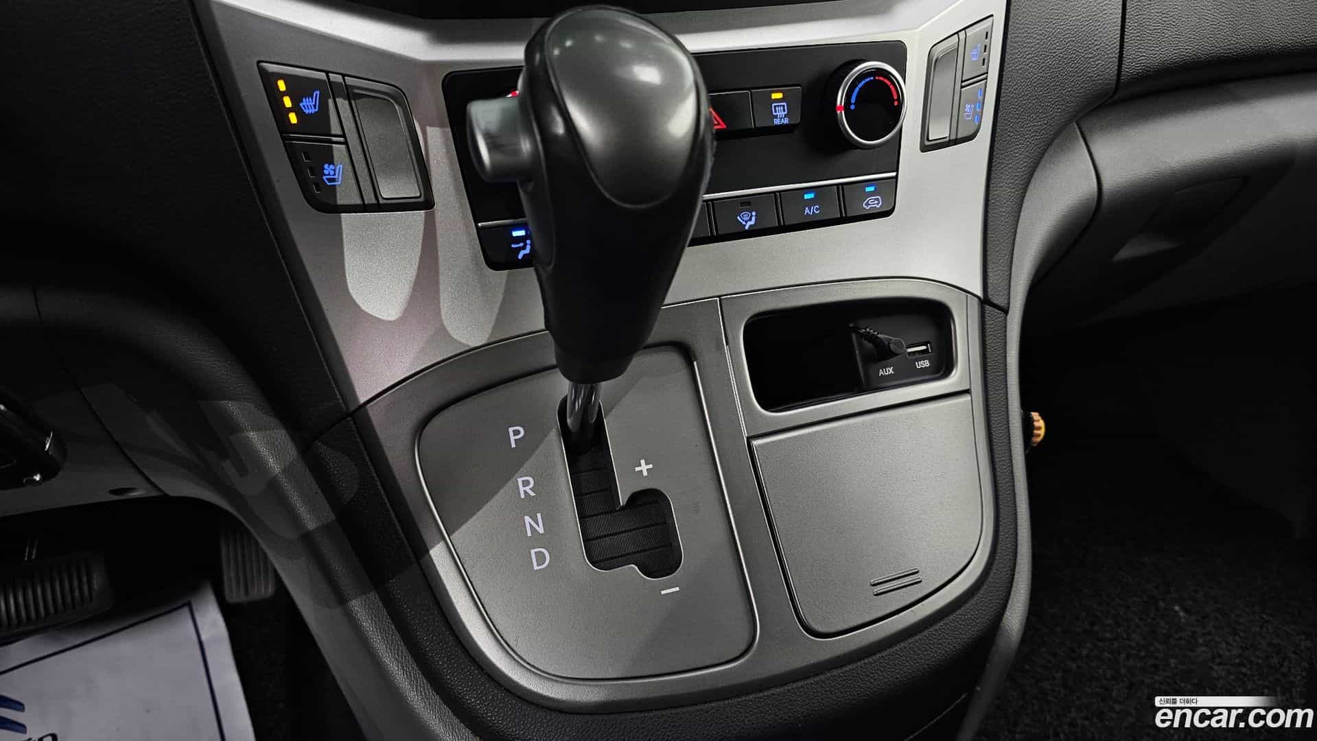 Starex Hyundai 2018.6-INNER-009