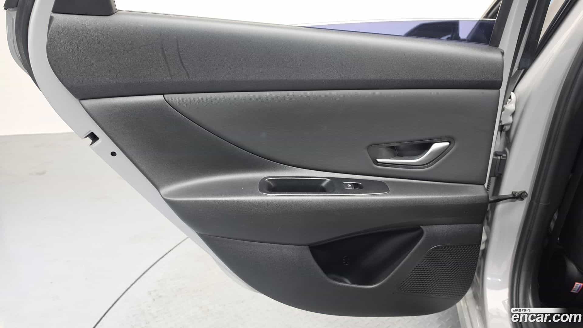 AVANTE Hyundai 2020.11-INNER-035