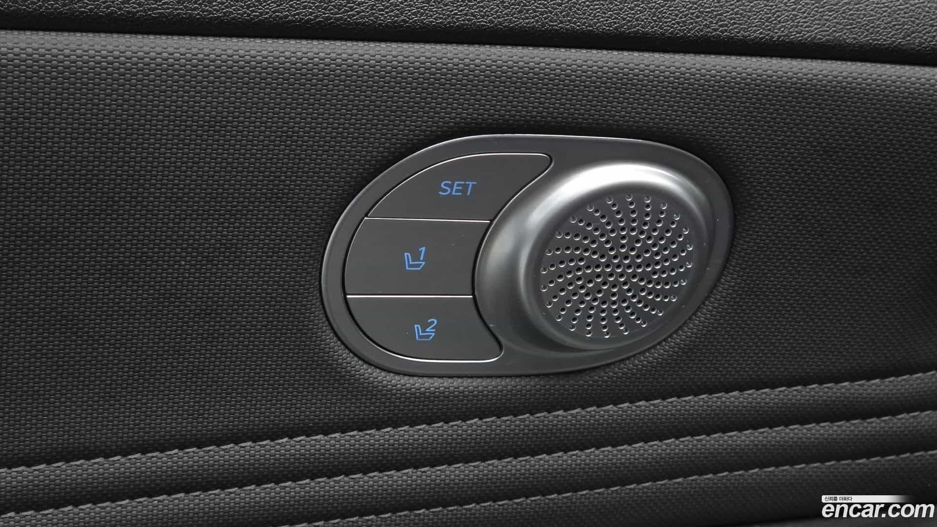 AVANTE Hyundai 2020.11-OPTION-043