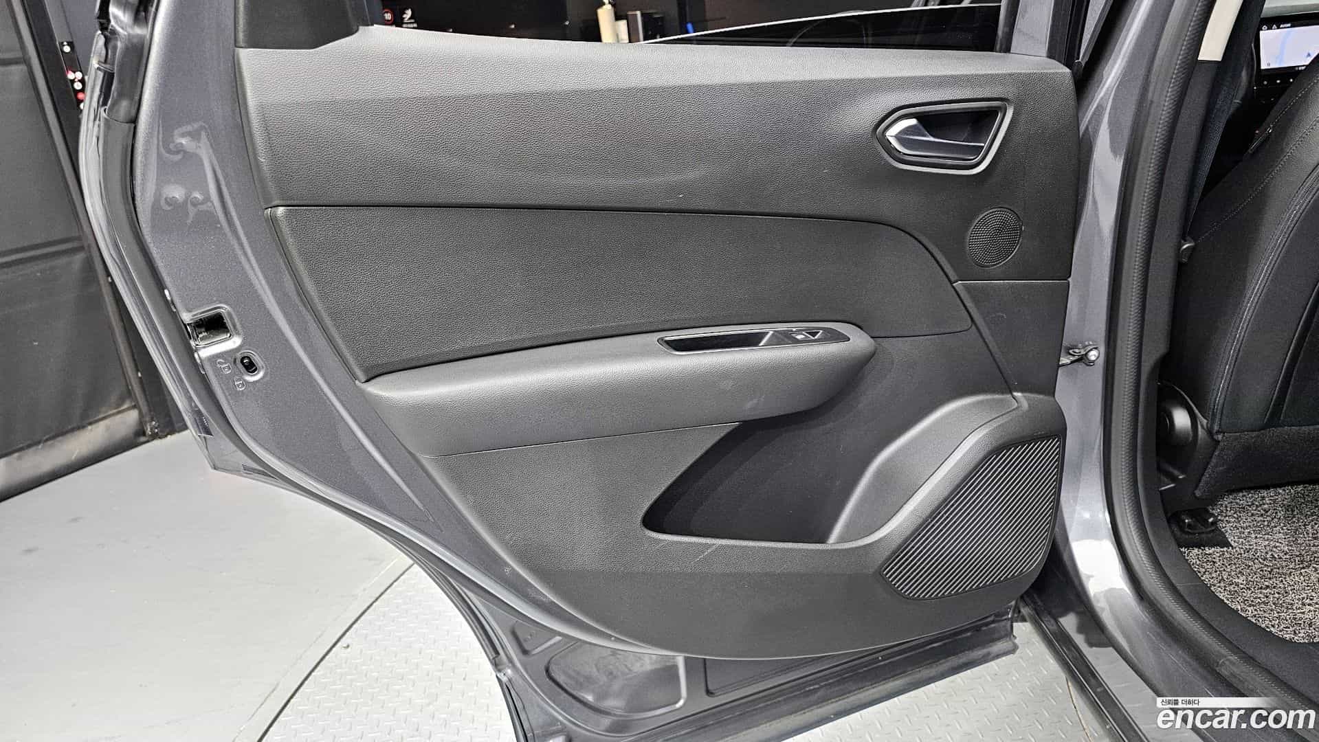 XM3 Renault Korea 2021.8-INNER-035