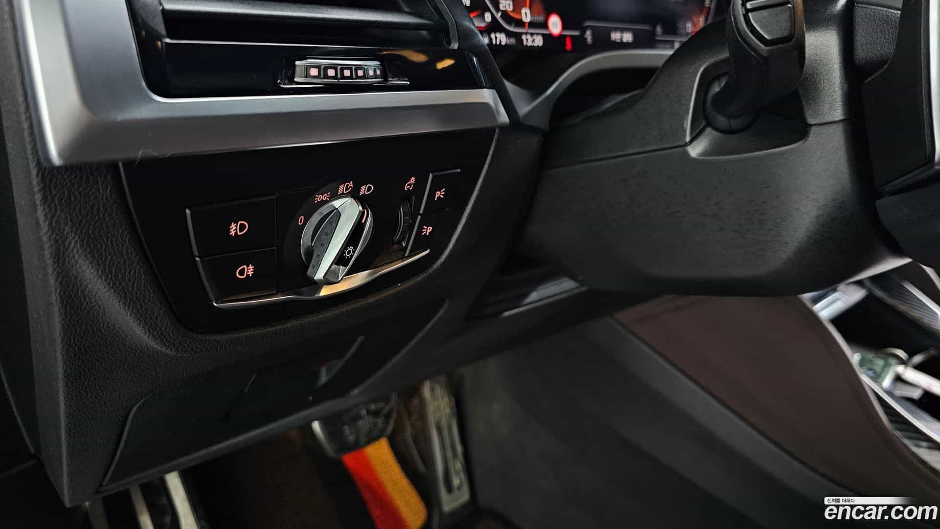 X4 BMW 2020.6-OPTION-024