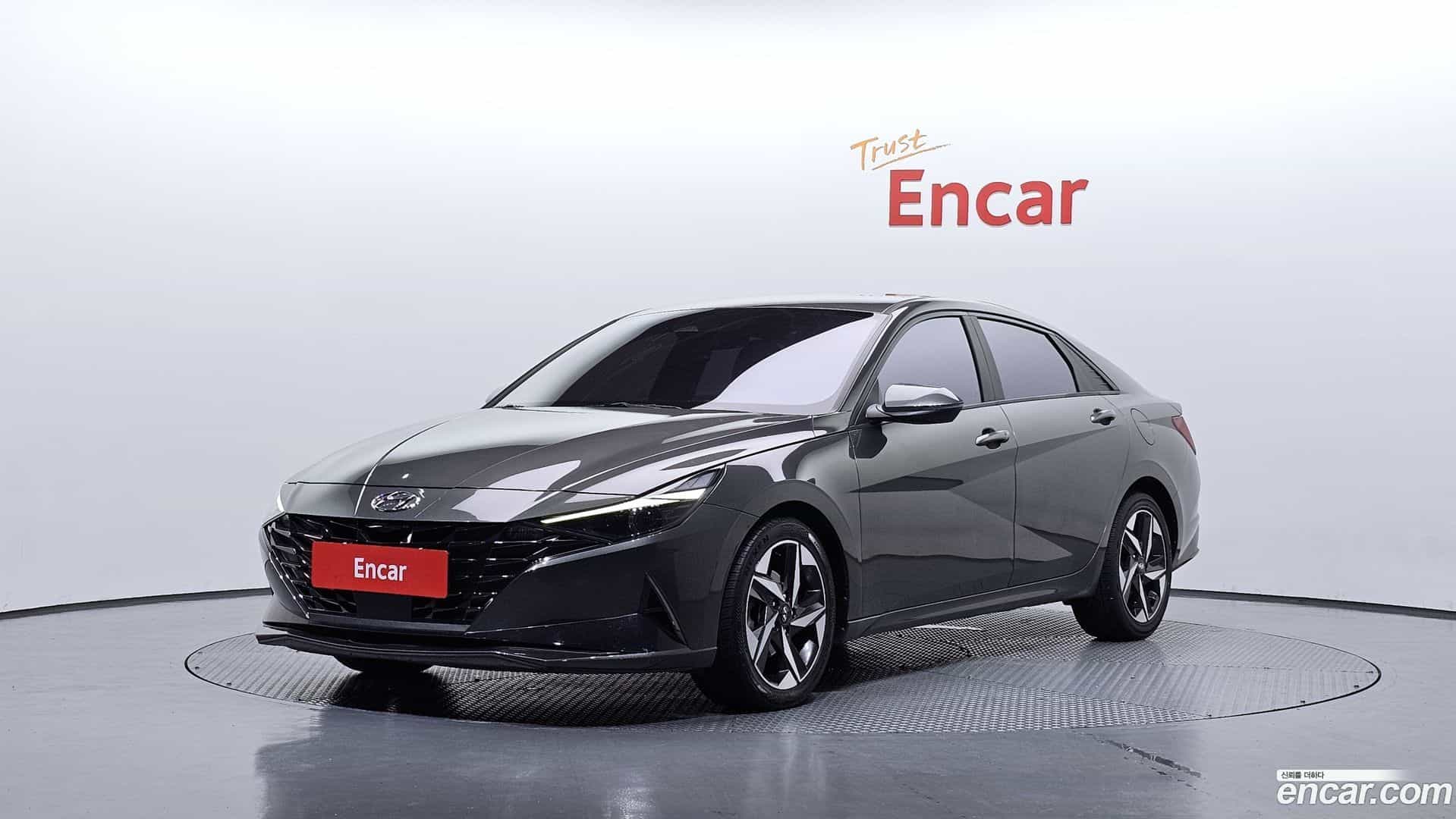 AVANTE Hyundai 2020.6-OUTER-001