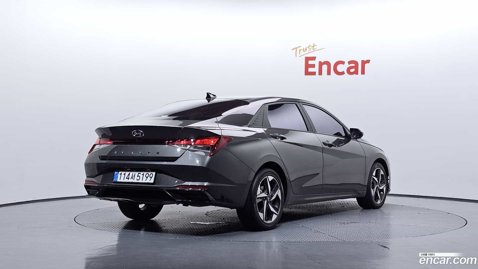 AVANTE Hyundai 2020.6-OUTER-002