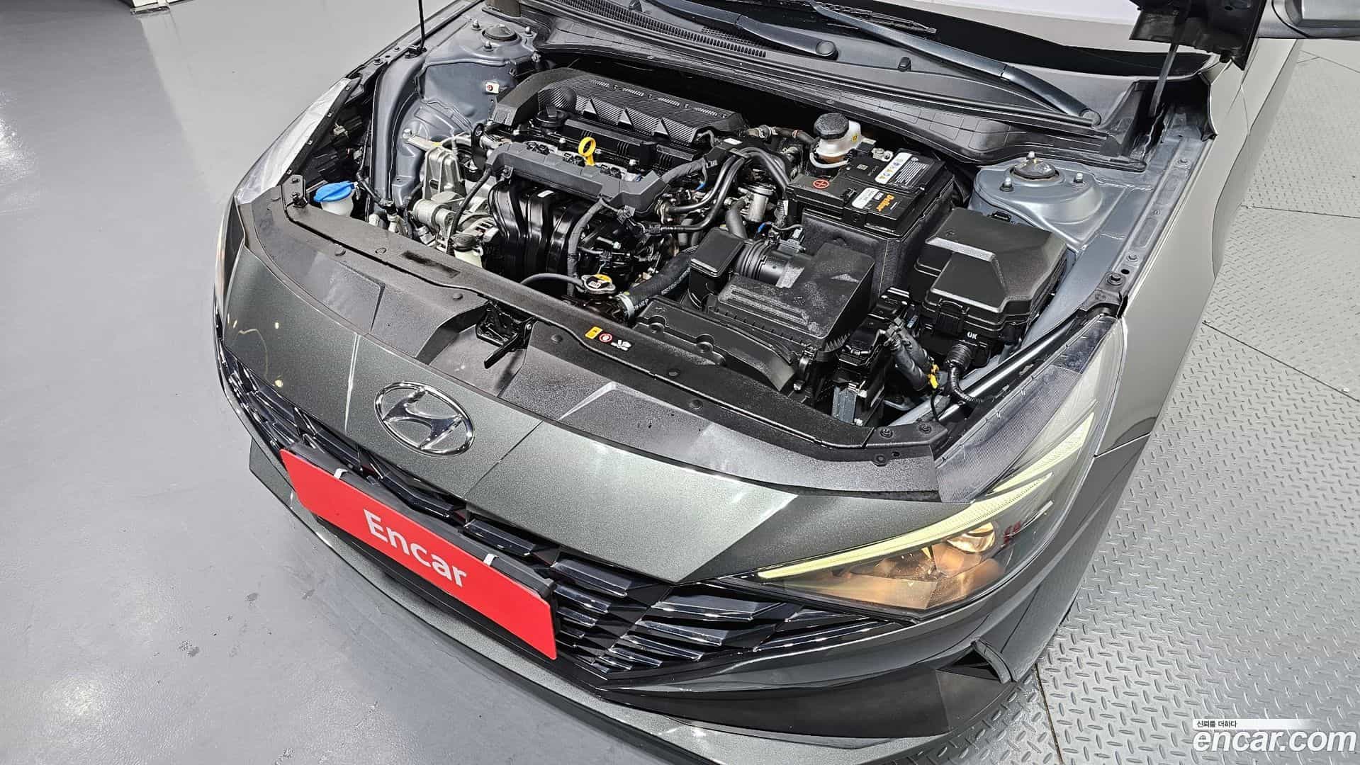 AVANTE Hyundai 2020.6-OUTER-006