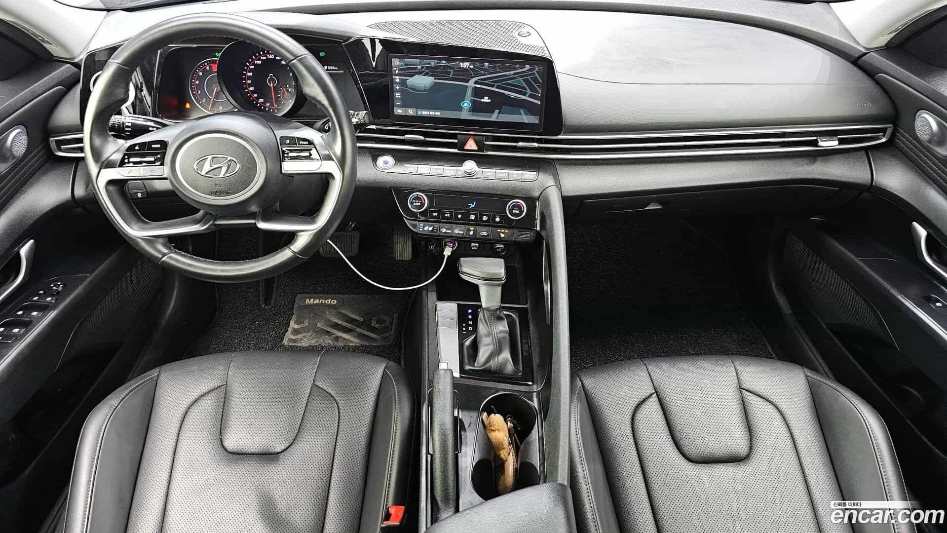 AVANTE Hyundai 2020.6-INNER-007