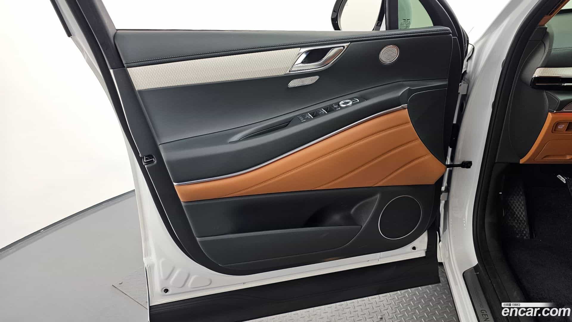 GV80 Genesis 2025.7-INNER-034