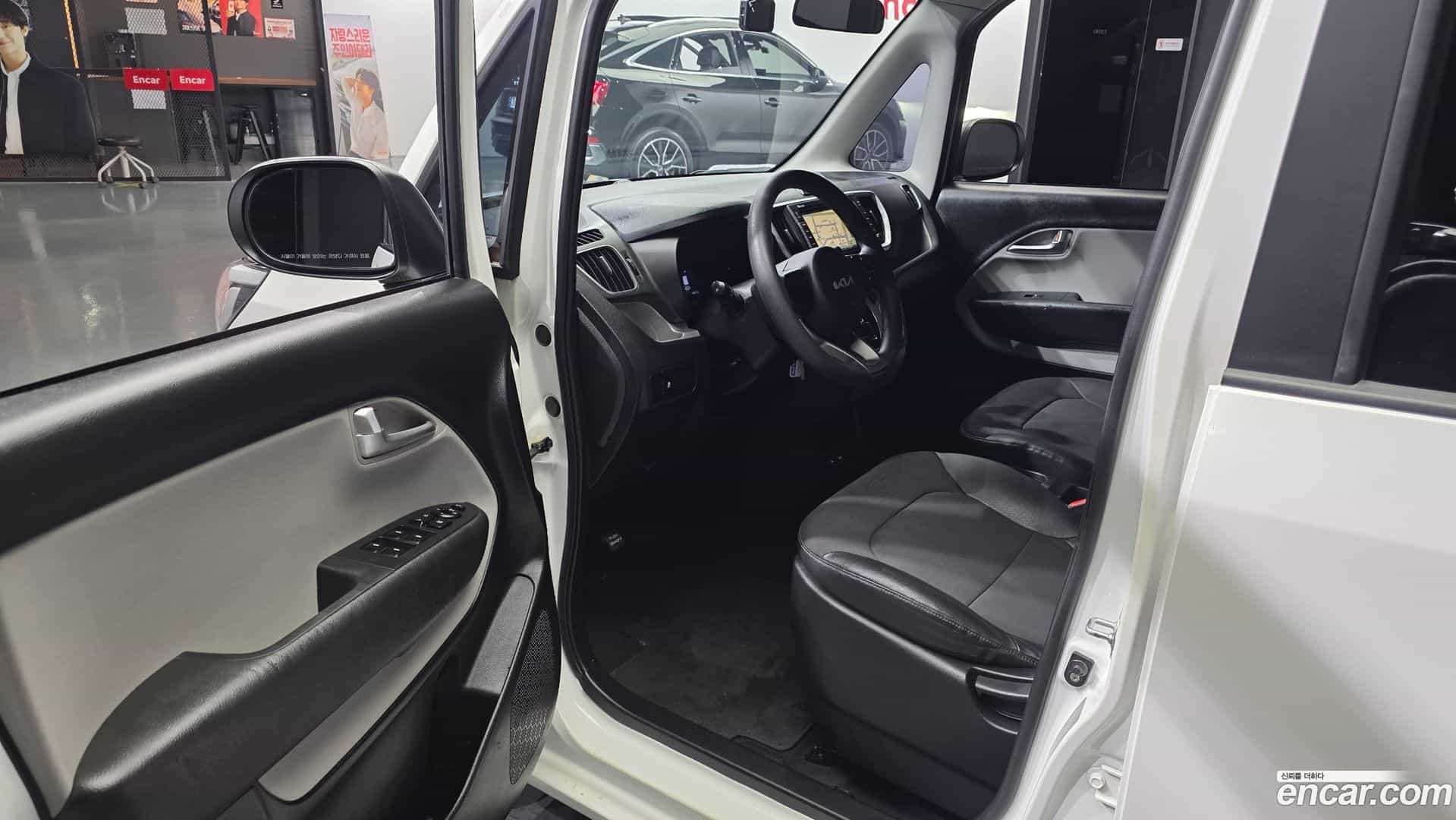 RAY Kia 2022.1-INNER-010