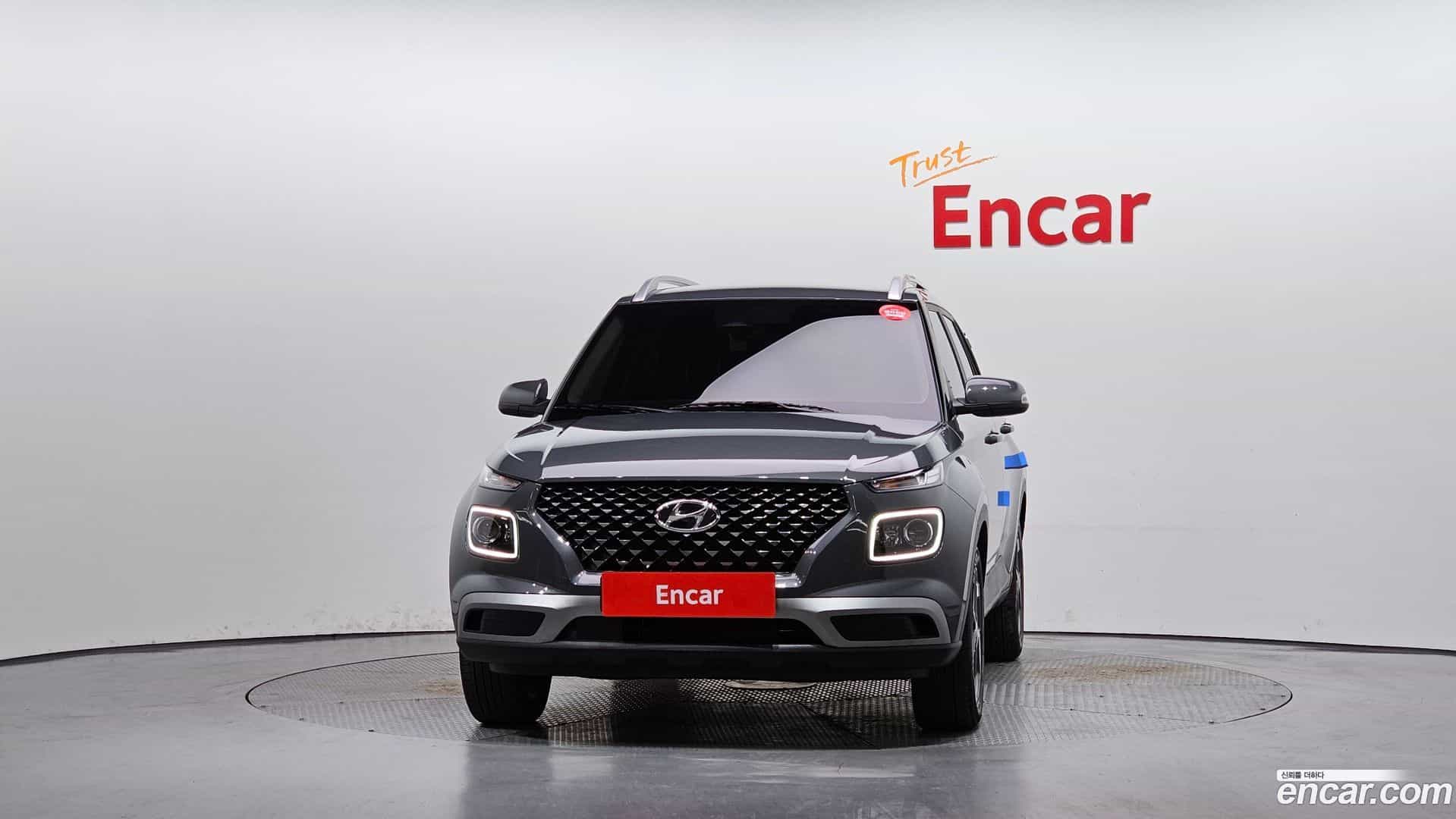 Venue Hyundai 2025.8-OUTER-003
