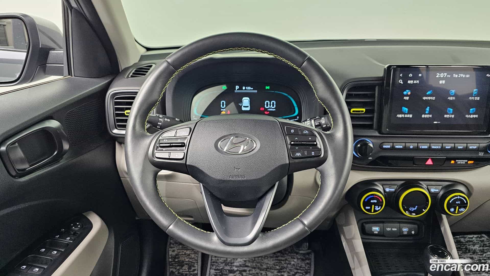 Venue Hyundai 2025.8-OPTION-016
