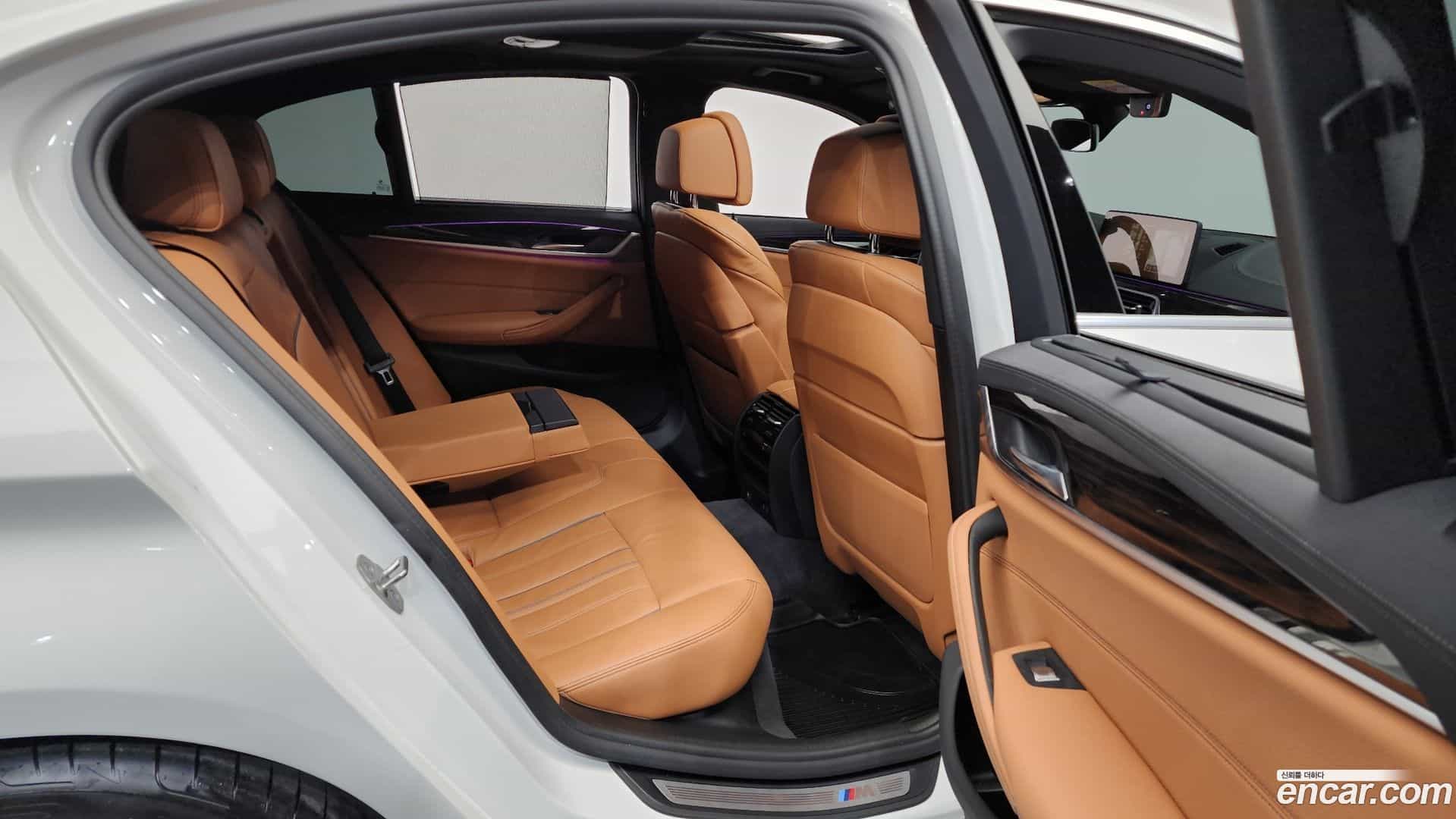 5-Series BMW 2022.1-OPTION-016