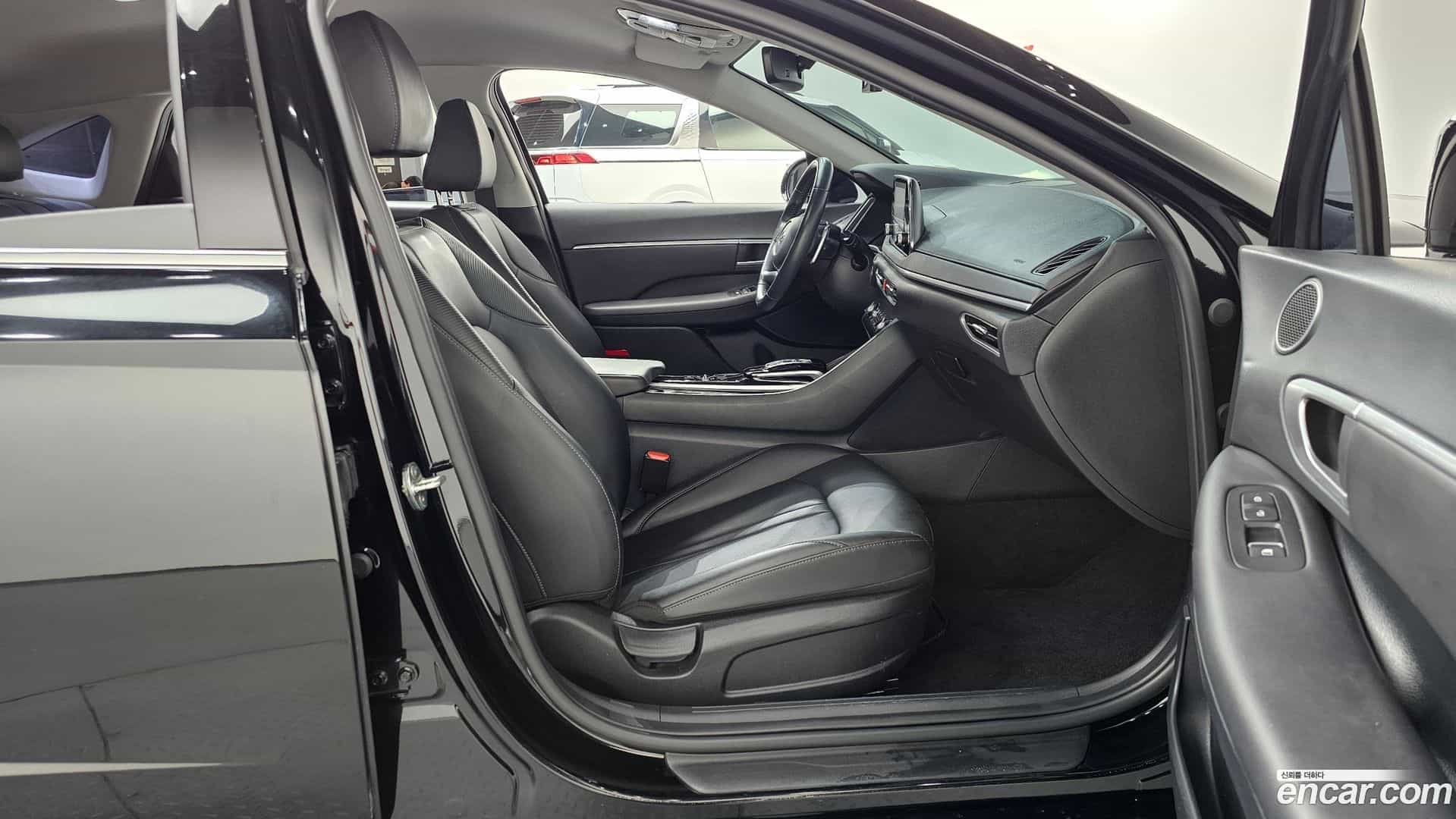 Sonata Hyundai 2022.5-INNER-036