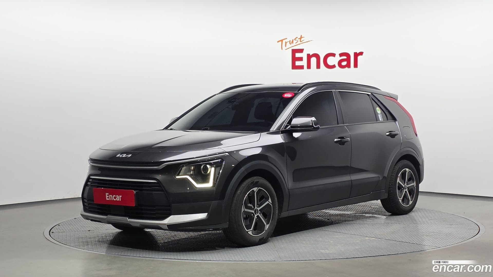 Main__Slider__Photo:Niro Kia 2022.11-0