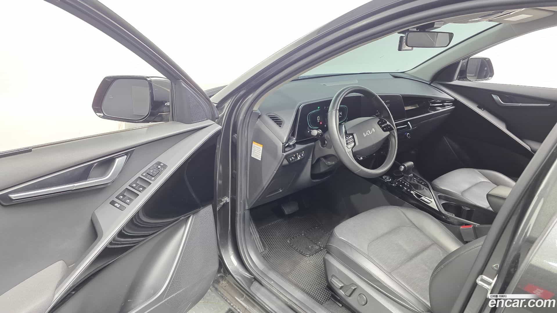 Niro Kia 2022.11-INNER-010