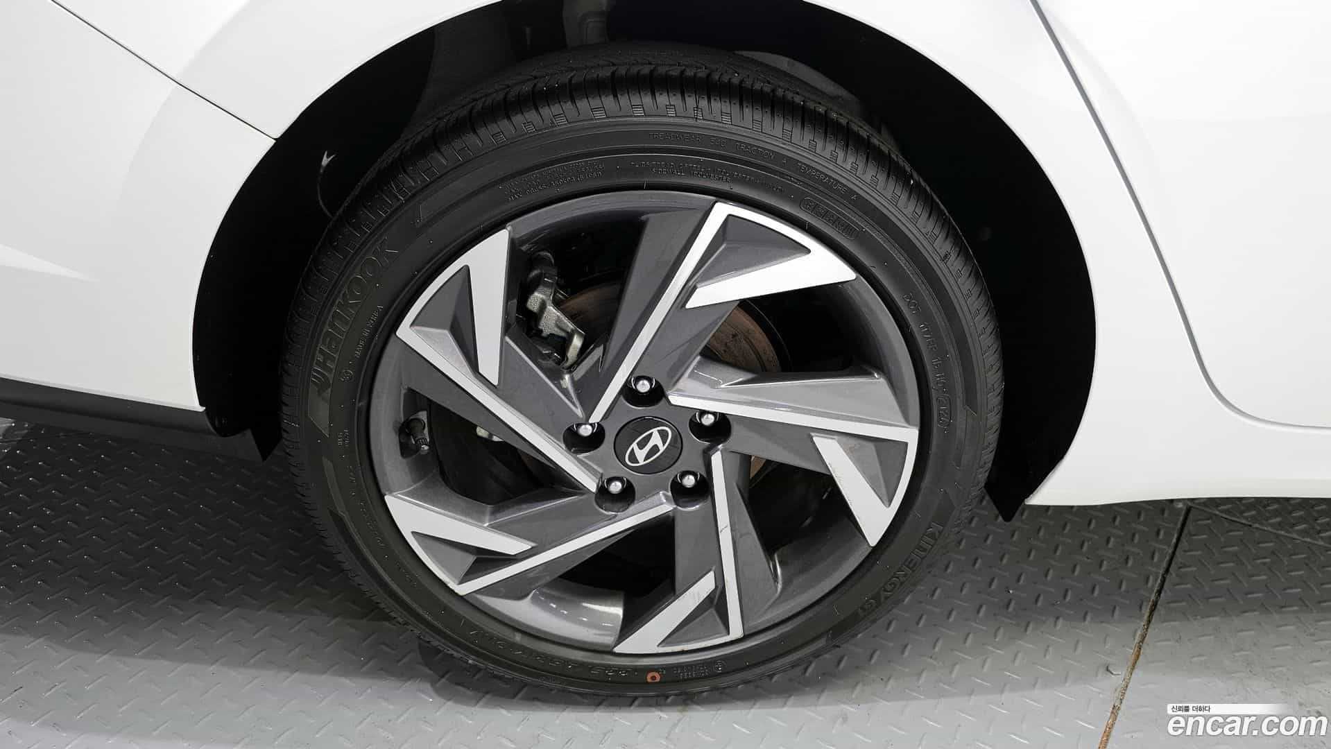 AVANTE Hyundai 2024.6-OUTER-005