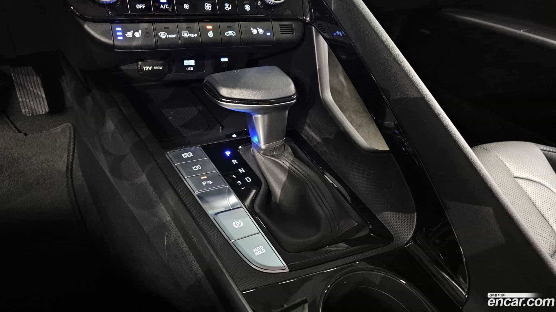 AVANTE Hyundai 2024.6-INNER-009