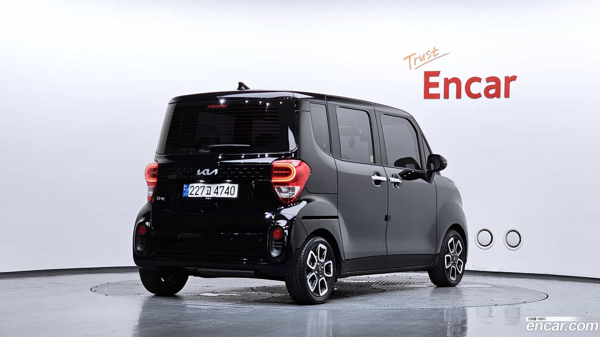 RAY Kia 2022.5-OUTER-002