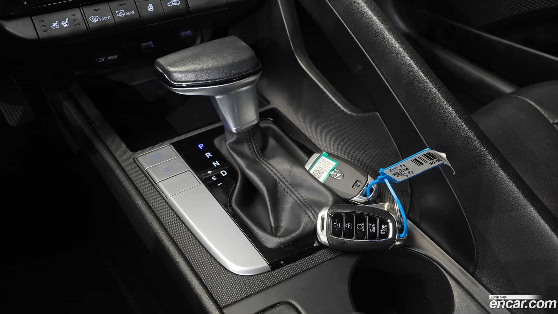 AVANTE Hyundai 2021.6-INNER-009