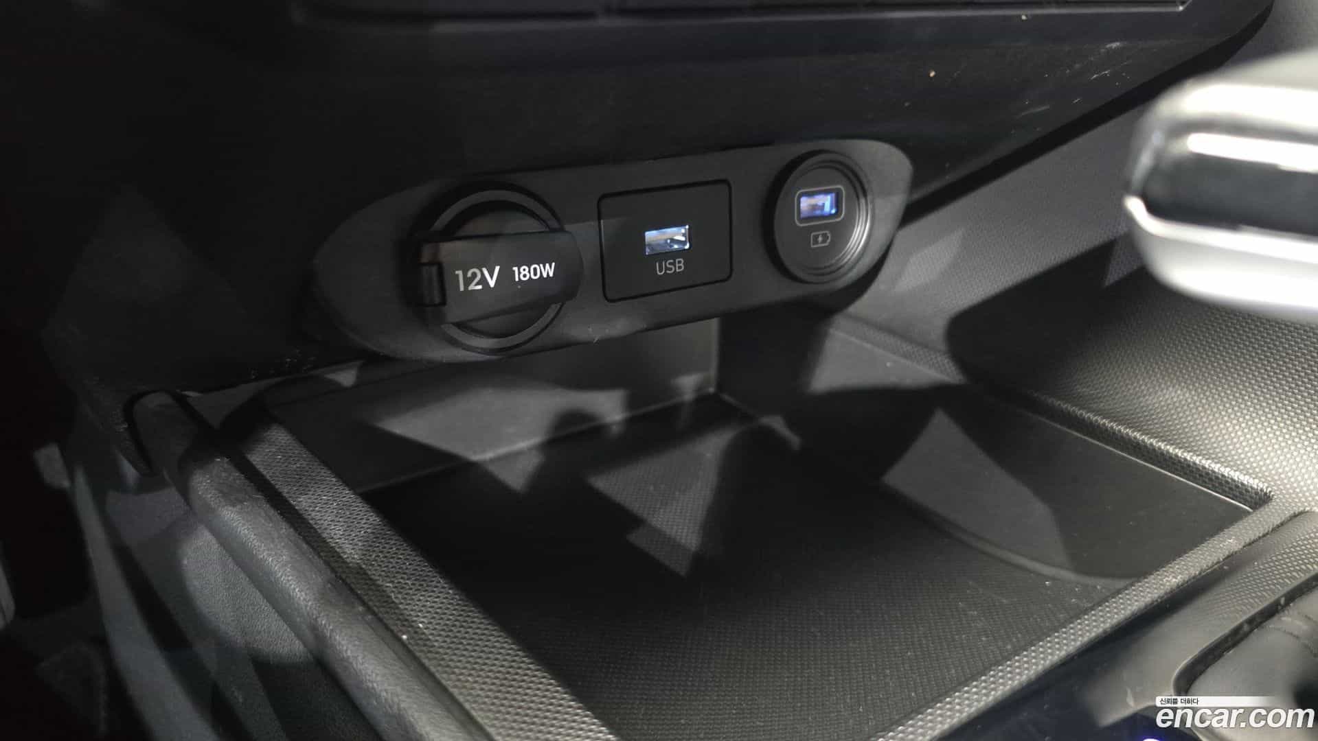 AVANTE Hyundai 2021.6-OPTION-020