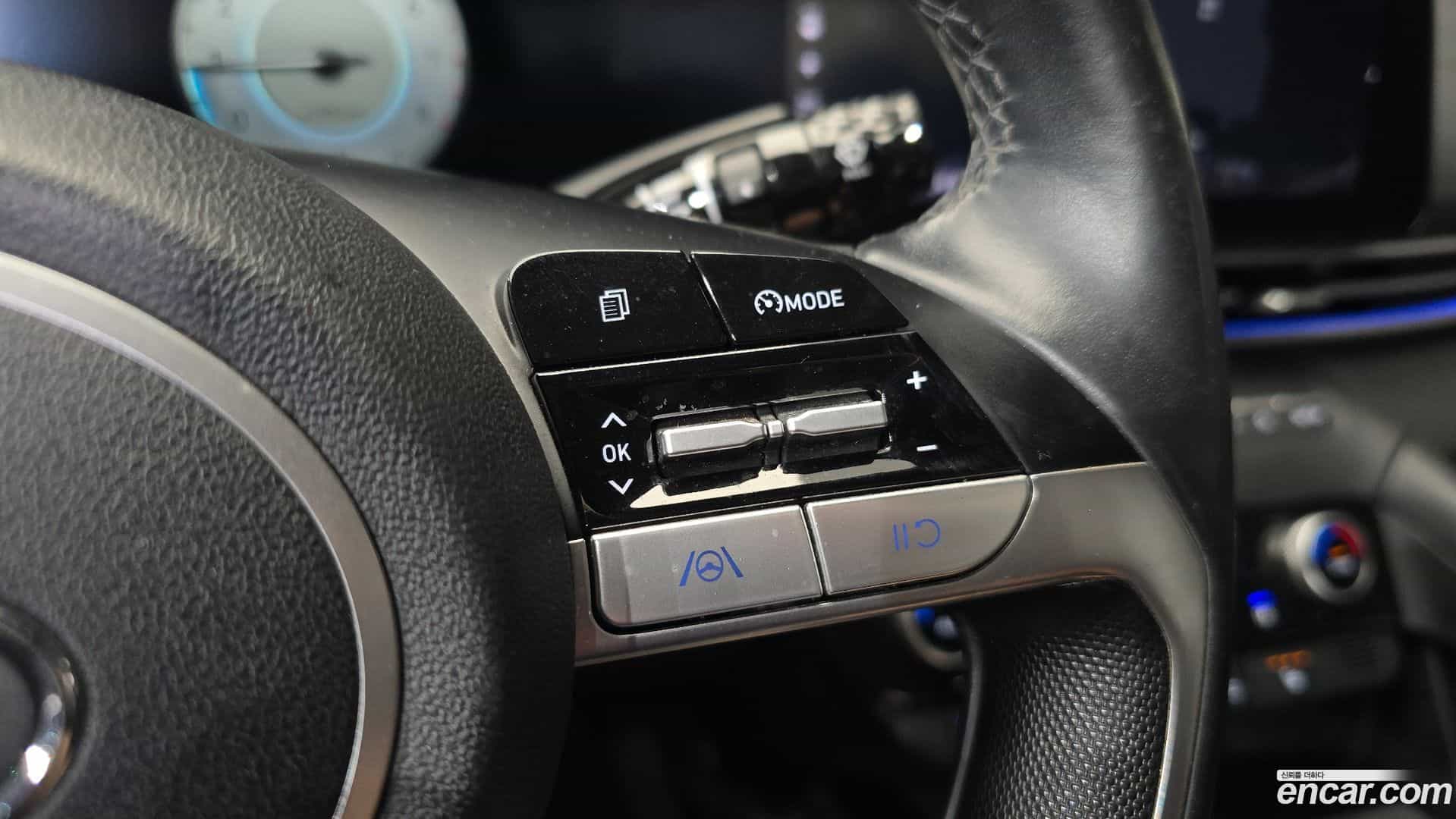 AVANTE Hyundai 2021.6-OPTION-023