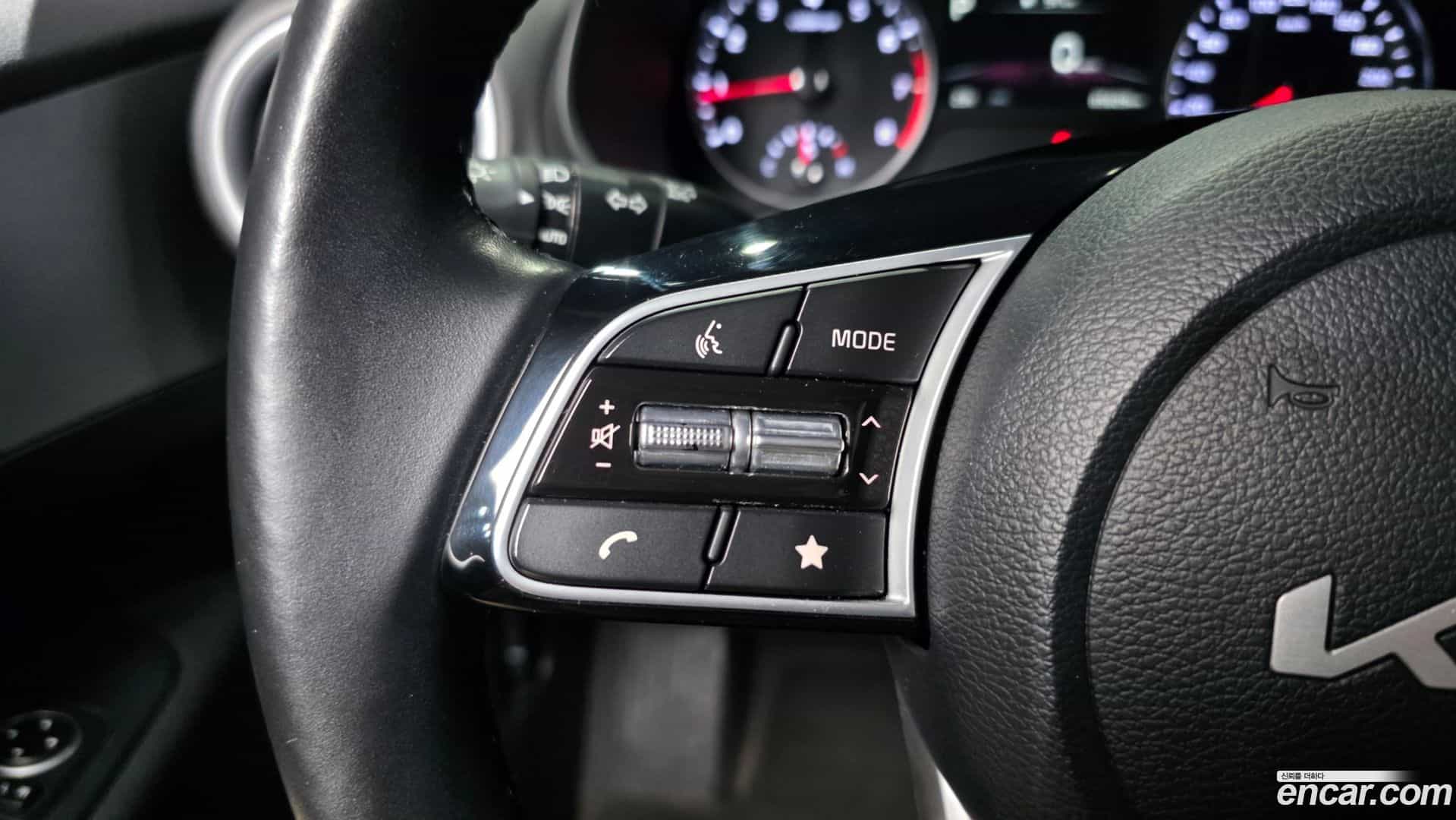K3 Kia 2022.6-OPTION-042