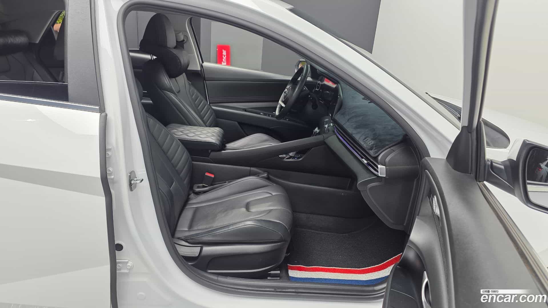 AVANTE Hyundai 2020.11-OPTION-015