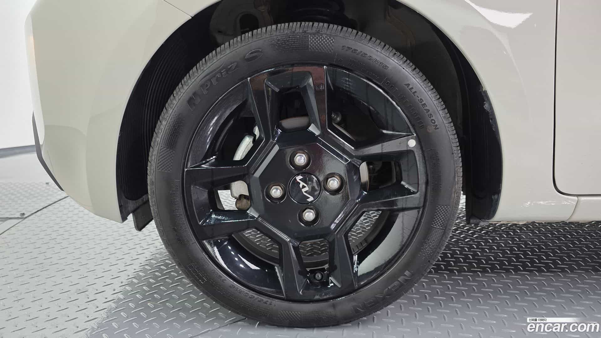 RAY Kia 2025.6-OUTER-005