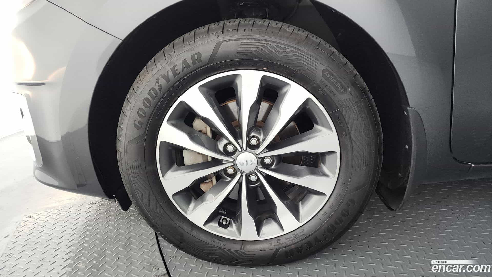 Canival Kia 2015.6-OUTER-005