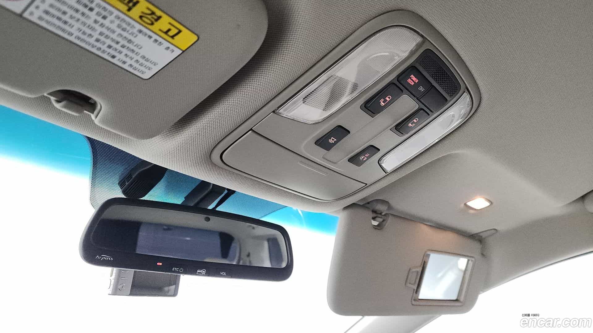 Canival Kia 2015.6-OPTION-041