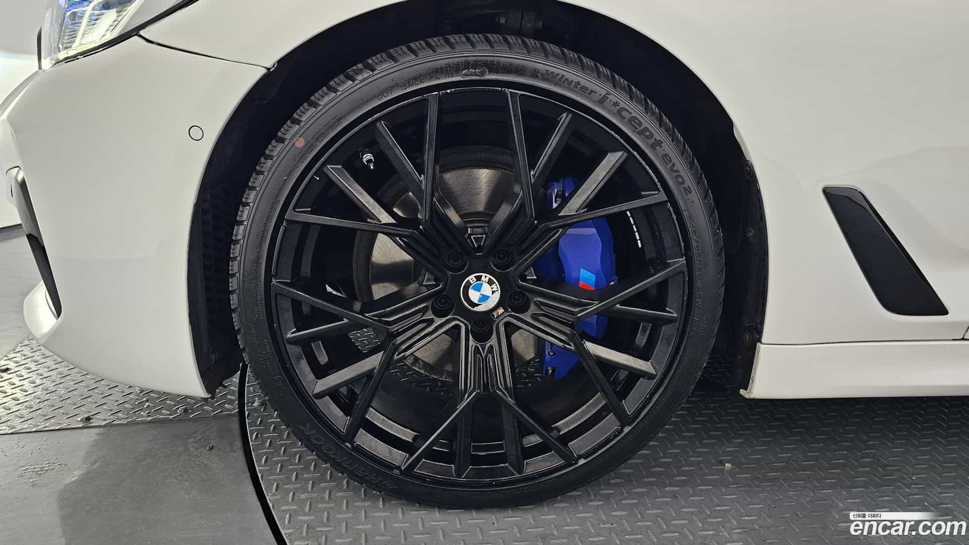 5-Series BMW 2019.6-OUTER-005