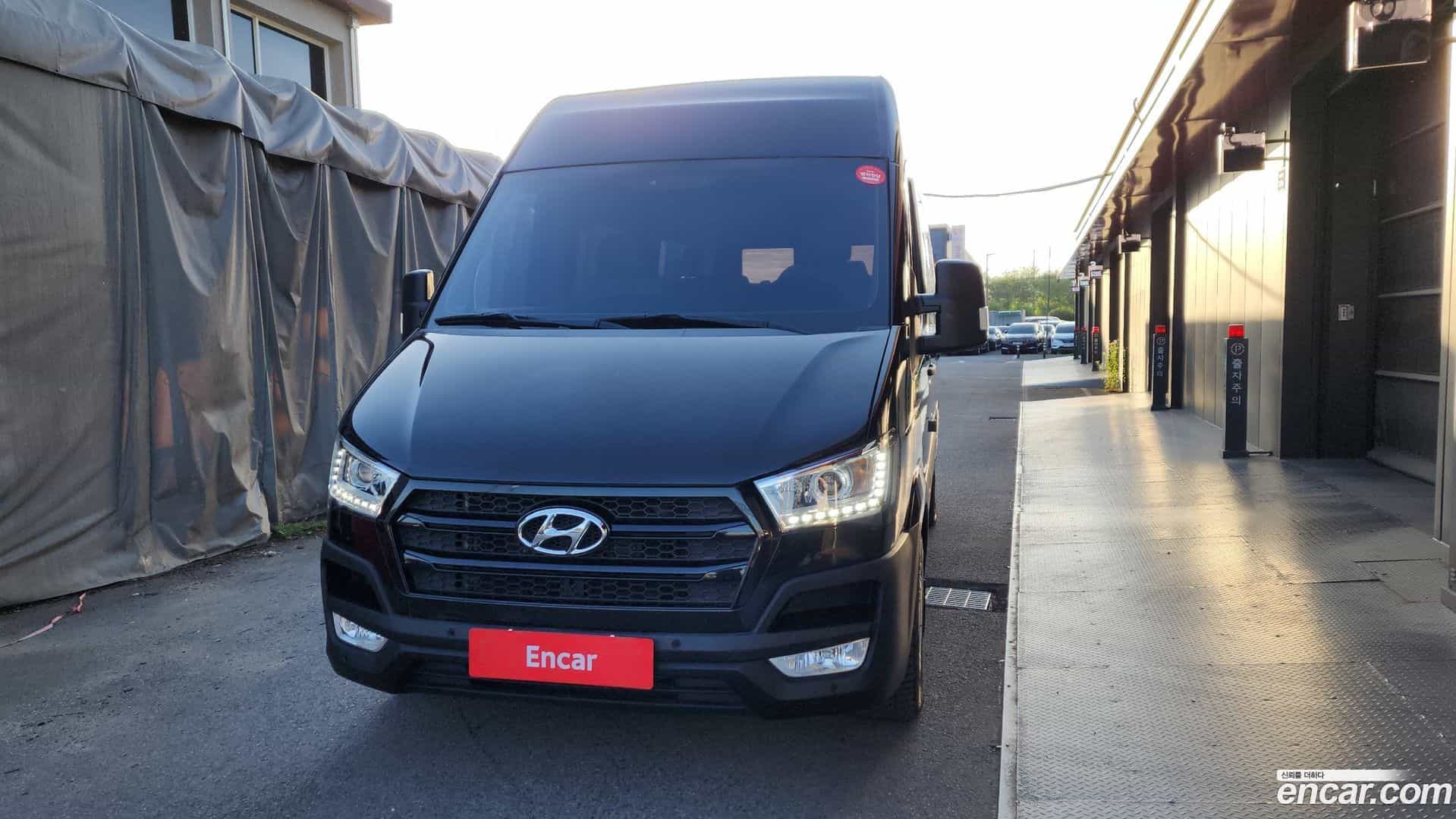 Solati Hyundai 2017.1-OUTER-003