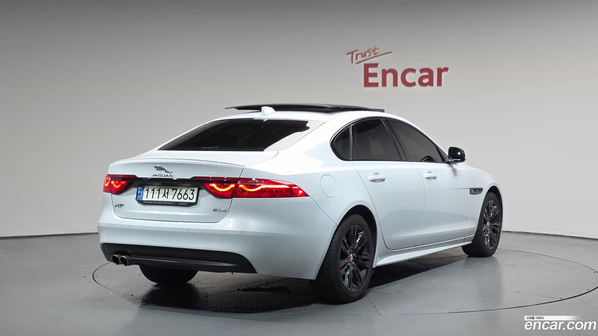 XF Jaguar 2020.11-OUTER-002